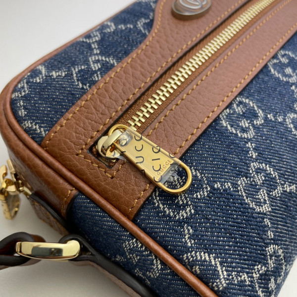 G*u*i ophidia suede mini bag