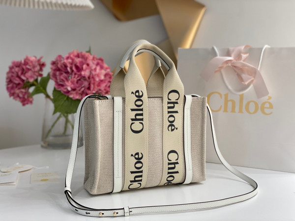 Ch10É small woody tote bag