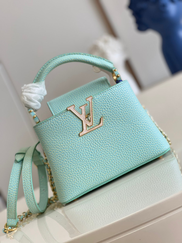 l0*is V*t0n capucines mini