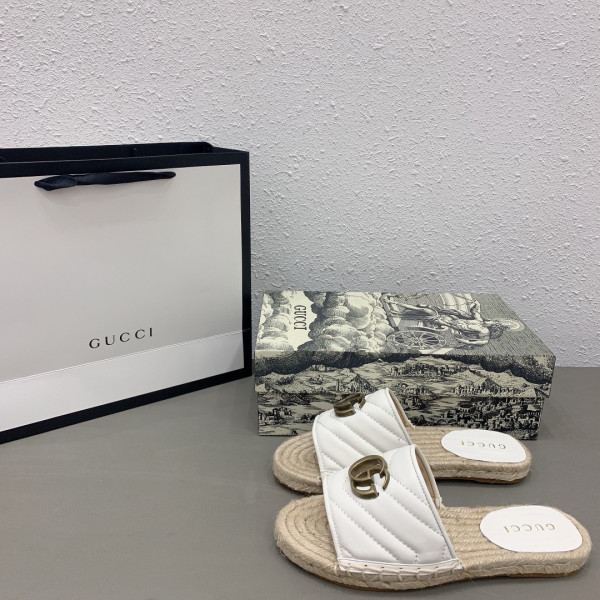 G*u*i leather espadrille sandal