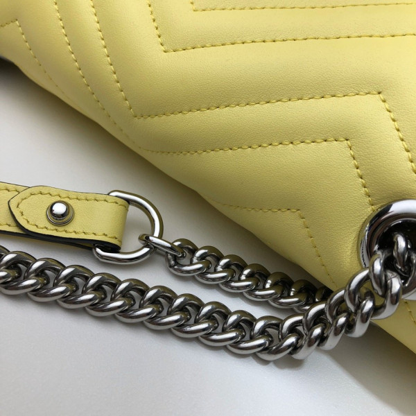 G*u*i gg marmont 26cm