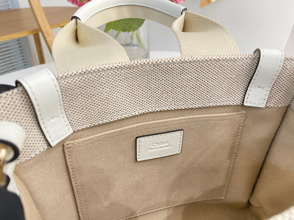 Ch10É small woody tote bag
