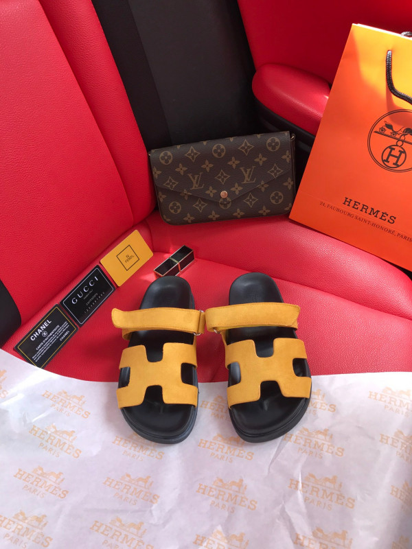 H**mes sandal