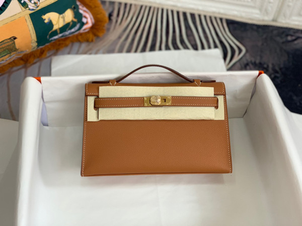 H**mes kelly pochette