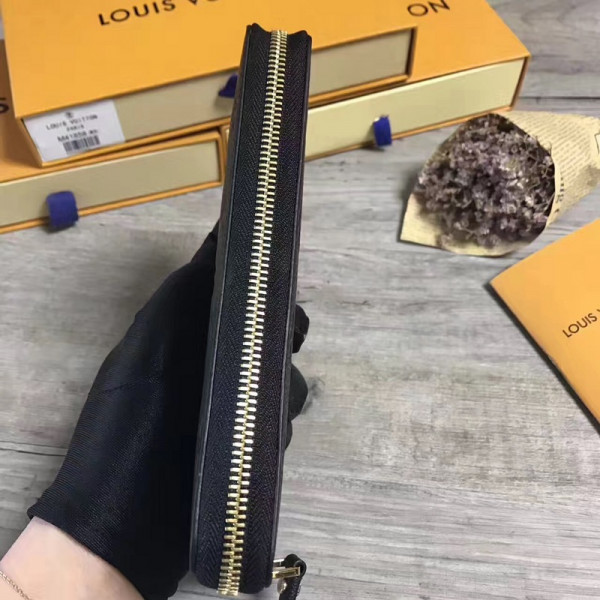 l0*is V*t0n zippy wallet