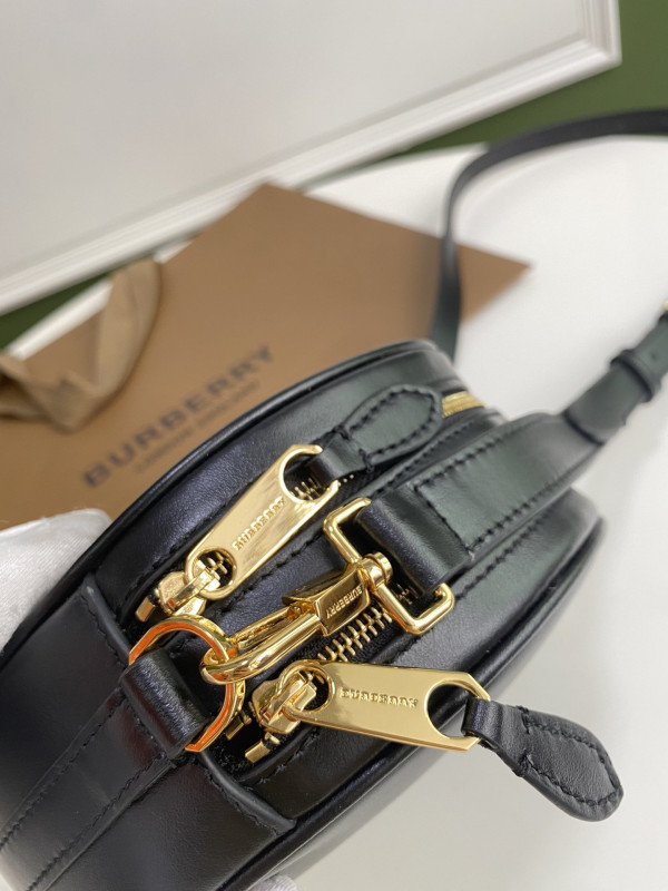B**rry leather l0*ise bag
