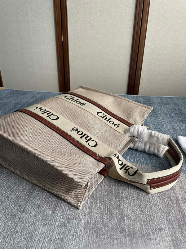 Ch10É large woody tote bag