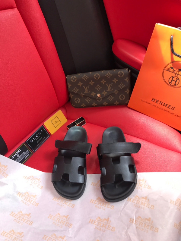 H**mes sandal