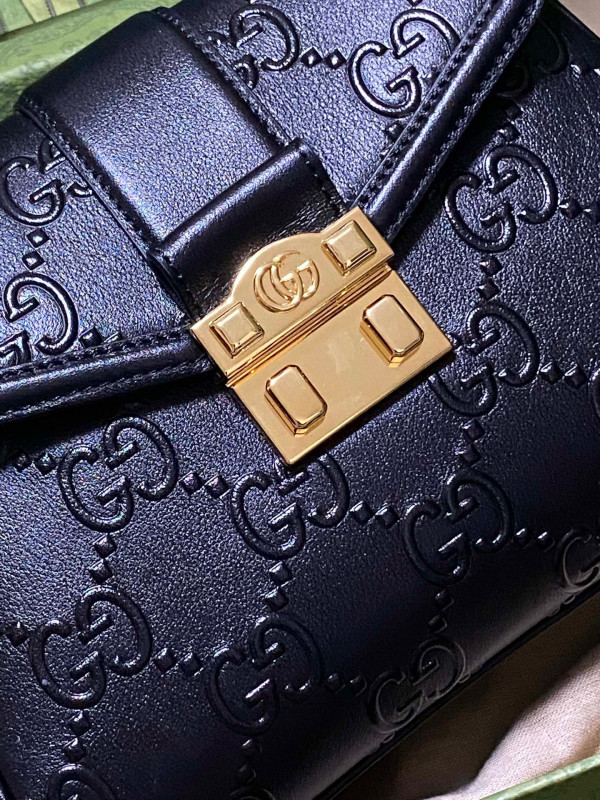 G*u*i small gg top handle bag