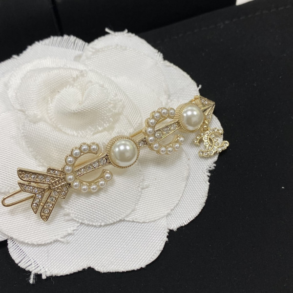 CL HAIR CLIP