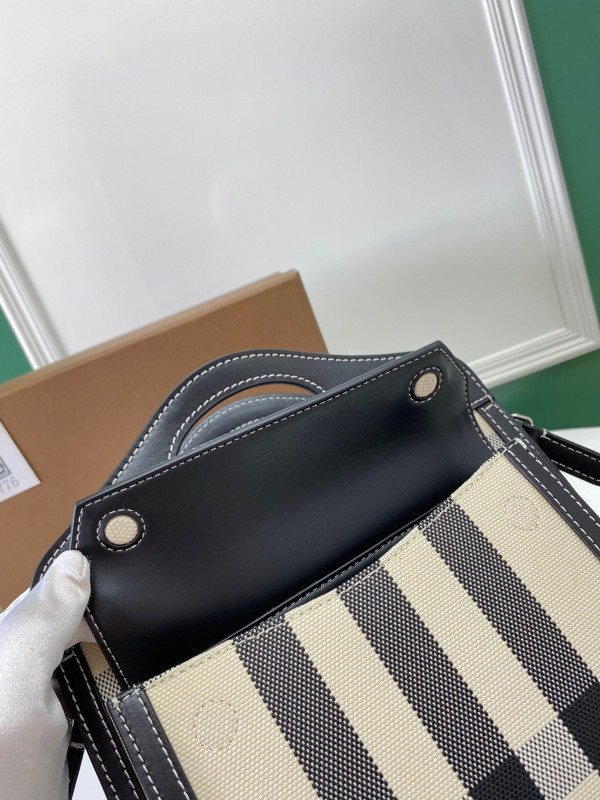 B**rry pocket bag