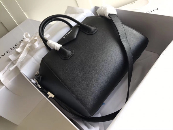 GIENVCHY ANTIGONA MINI/SMALL/MEDIUM IN GRAINED LEATHER