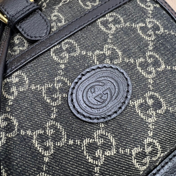 G*u*i backpack with interlocking g