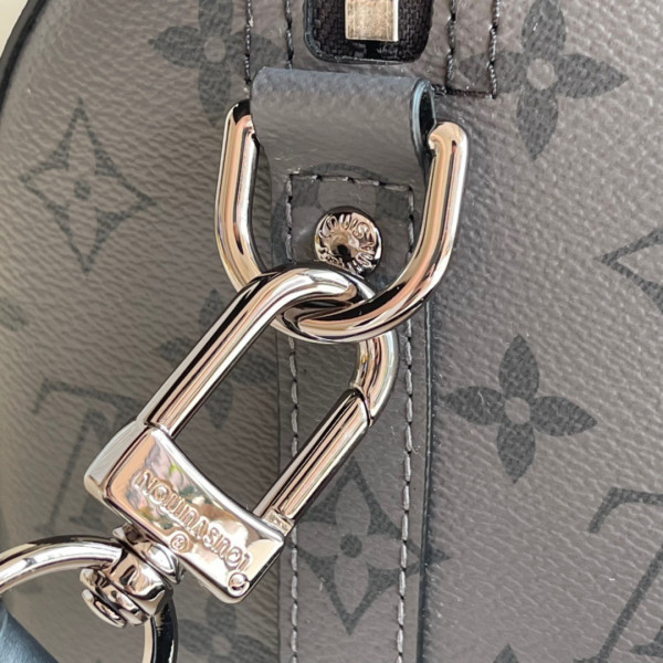 l0*is V*t0n city keepall