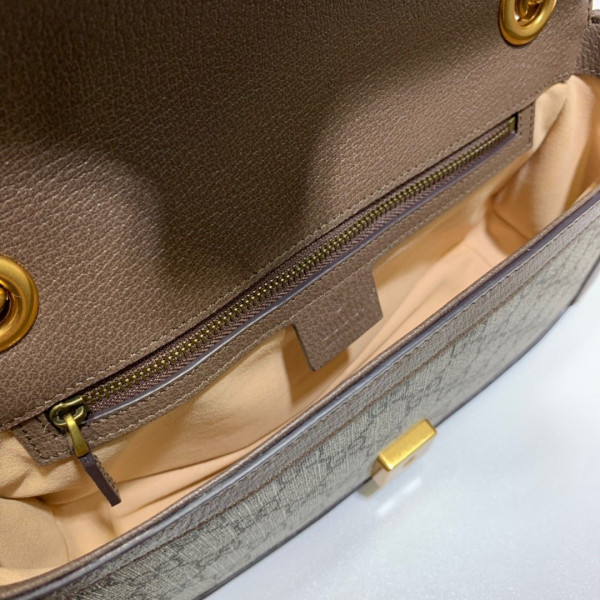 G*u*i gg marmont 26cm