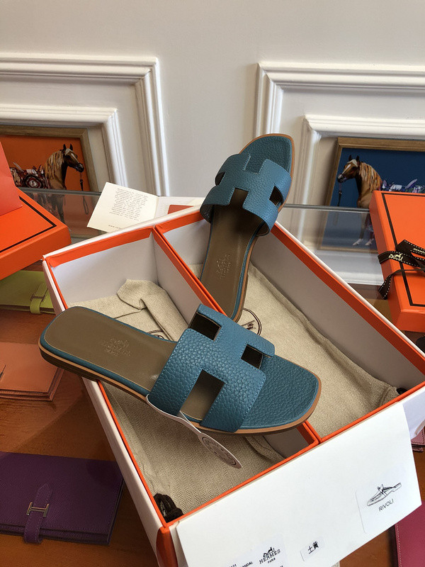 H**mes sandal