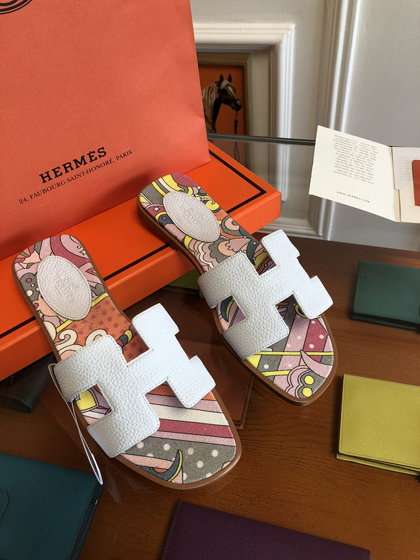 H**mes sandal