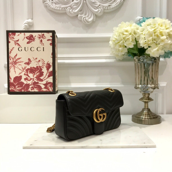 G*u*i gg marmont 26cm