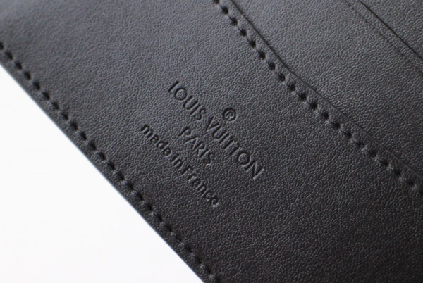 l0*is V*t0n slender wallet