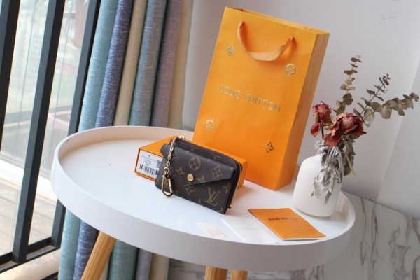 l0*is V*t0n card holder recto verso
