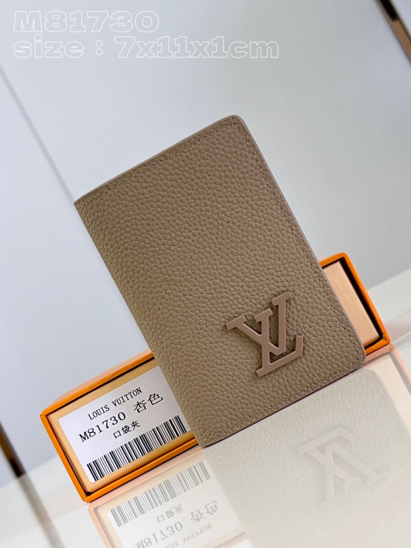 l0*is V*t0n pocket organizer