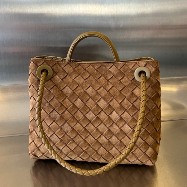 bo*te*ga Ve*ne*ta small andiamo-25*22*10.5cm