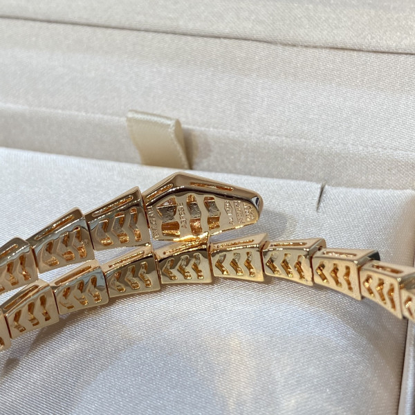 B*l*ai bracelet