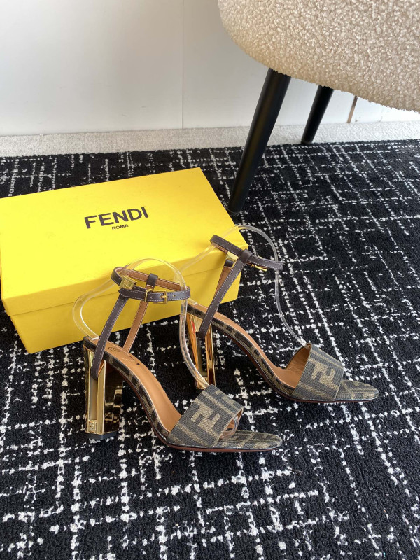 F**di heels