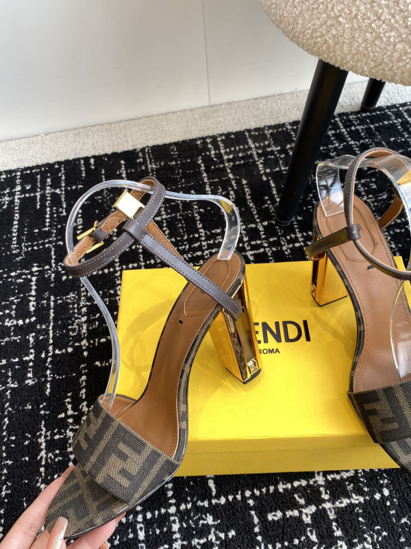 F**di heels