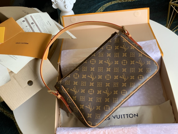 l0*is V*t0n vintage bag-32*10*20cm