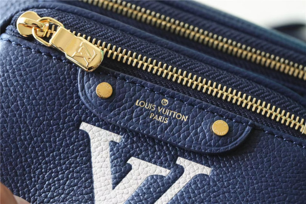 l0*is V*t0n mini bumbag-17-12-9.5cm