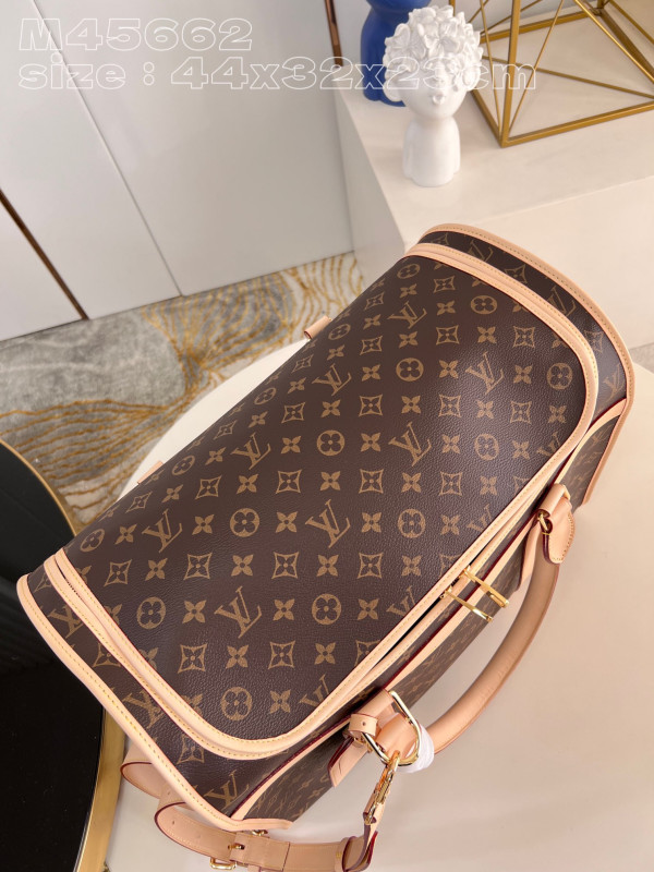 l0*is V*t0n dog bag-44*32*23cm