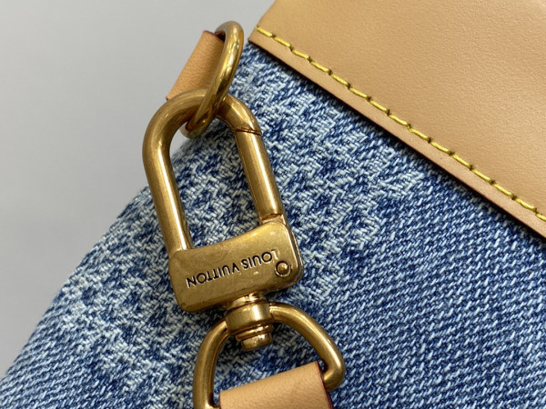 l0*is V*t0n pochette to-go-30*21.5*2cm