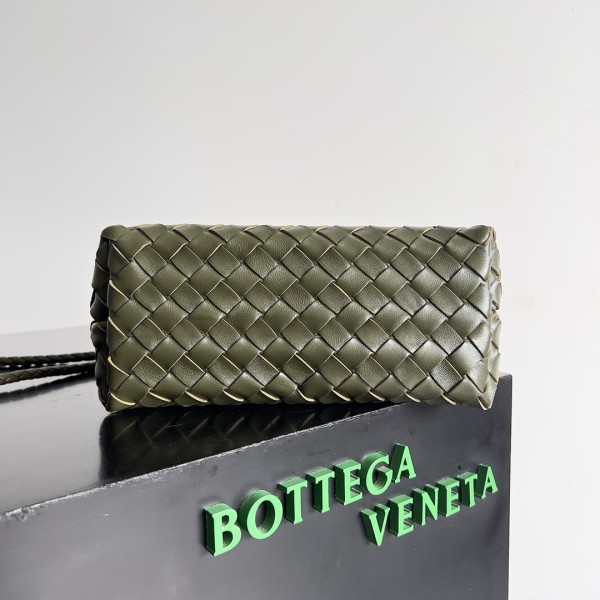 bo*te*ga Ve*ne*ta small andiamo-25*22*10.5cm