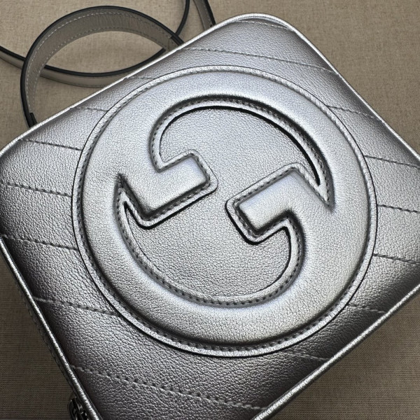 G*u*i blondie top handle bag