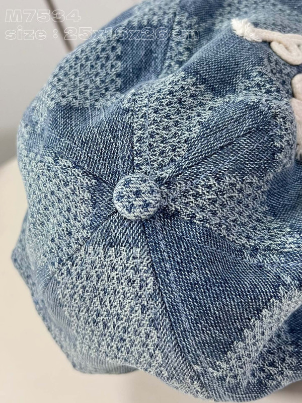 l0*is V*t0n damier denim 3d cap