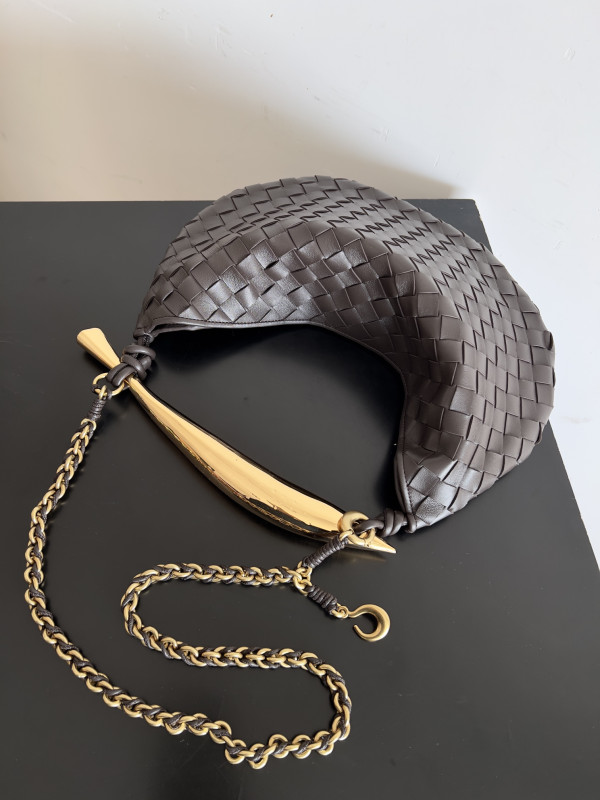 bo*te*ga Ve*ne*ta sardine with chain-33*20*4cm