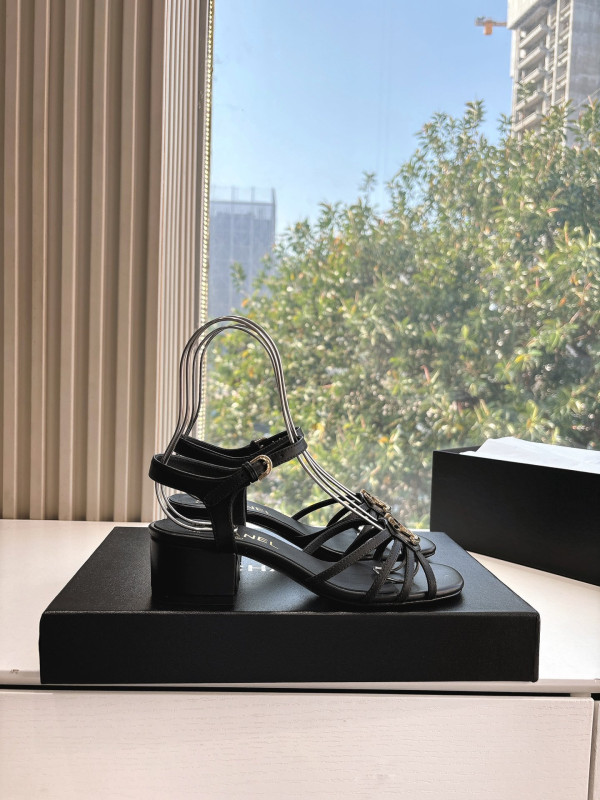 CL SANDALS