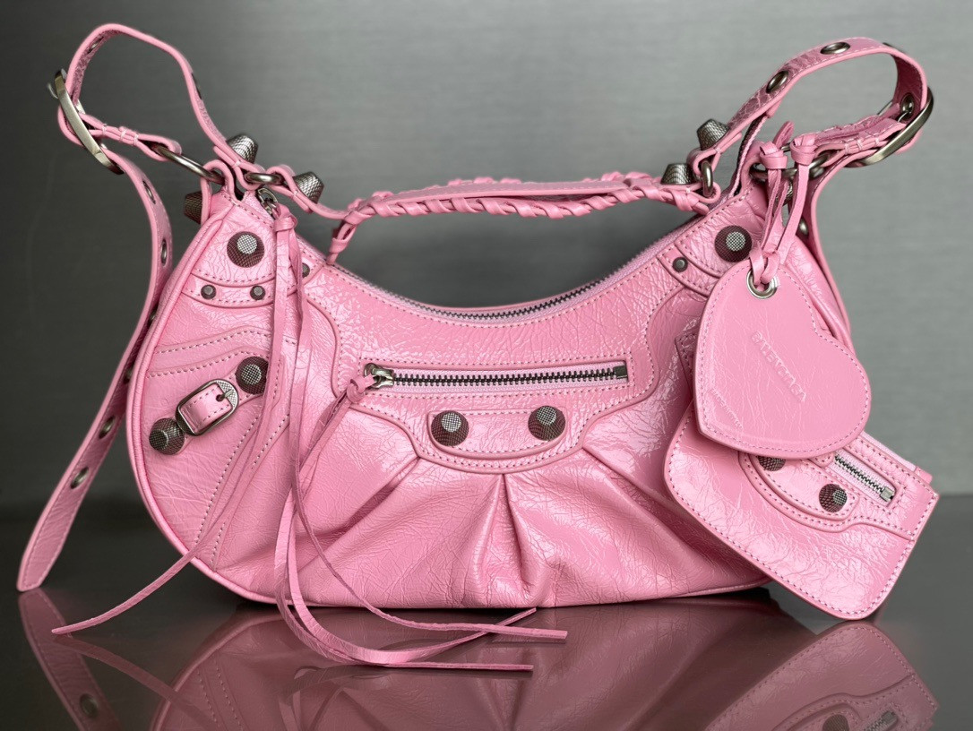 Ba*len*cia*ga women's le cagole small shoulder bag