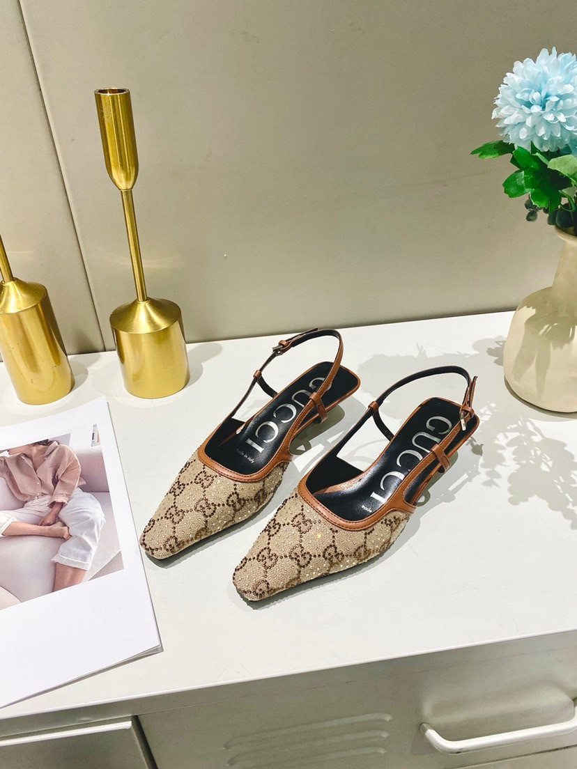 G*u*i heels-4.5cm